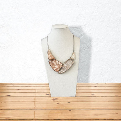 Shades of Pink Pearlized Geometrical Necklace-Earring Set